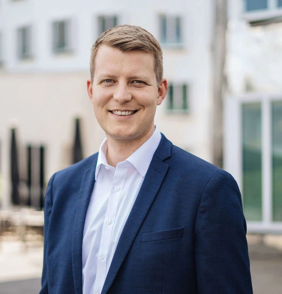 henning_hoene